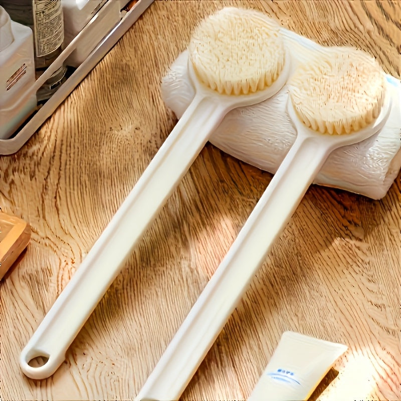 A Long-Handled Bath Brush for Scrubbing The Back, Designed for Women, Featuring Soft Bristles for a Comfortable Wash